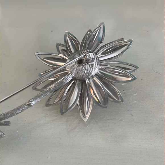 Vintage Large Purple Enamel Metal Flower Brooch Pin - Picture 3 of 5